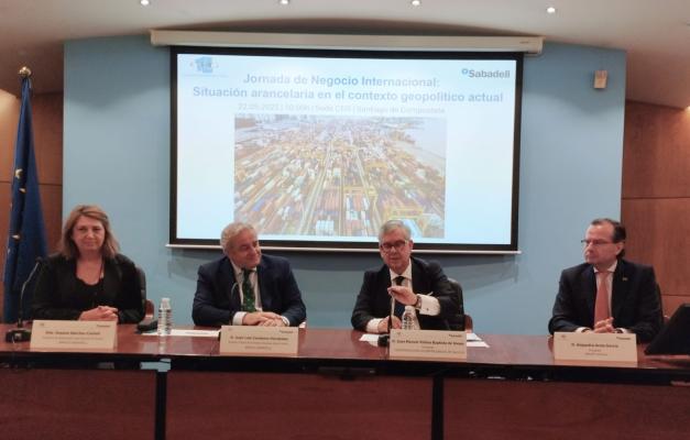 Banco Sabadell Gallego, en colaboración con la CEG y Grupo Arola, organizan la “Jornada de Negocio Internacional: Situación arancelaria en el contexto geopolítico actual”