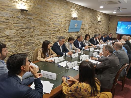 La CEG reúne a su Comisión de Infraestructuras y a su Comisión Mar Industria con la conselleira de Vivenda