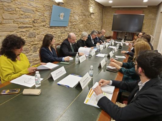 La Comisión de Internacionalización de la CEG analiza junto con el IGAPE las posibilidades de simplificación en la gestión de las ayudas de internacionalización