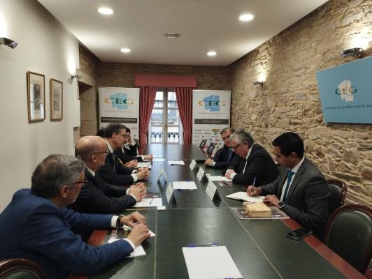 La CEG se reúne con el embajador de Paraguay en España, Justo Pastor Apodaca Paredes