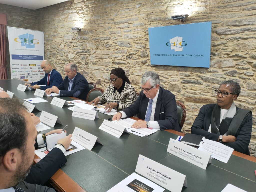 La CEG mantiene un encuentro empresarial con la embajadora de Sudáfrica