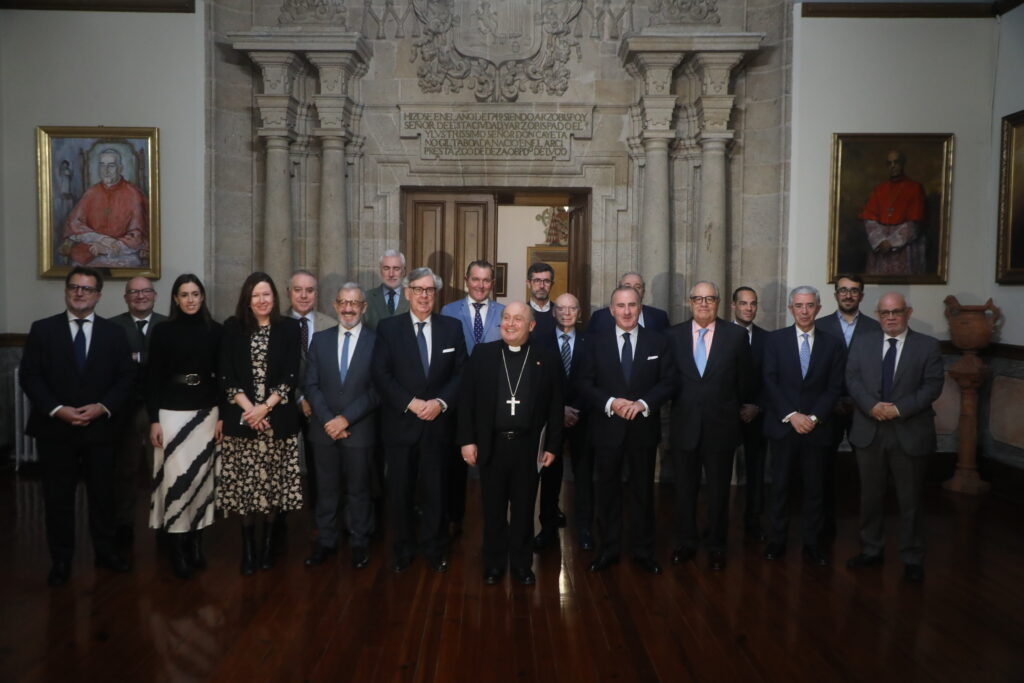 A CEG afirma que "os principios e as relacións humanas atopan un espazo para a súa realización nas empresas"