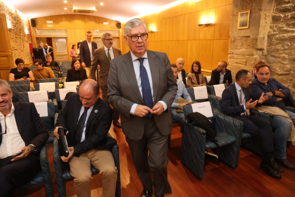 La CEG recuerda que la descarbonización es una oportunidad que permitirá recuperar el peso del sector industrial y de la industria manufacturera en Galicia