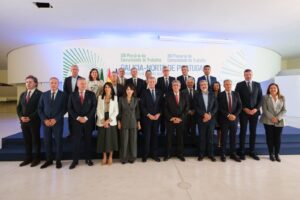 A CEG insta a promover a eurorrexión como un polo de atracción de investimentos produtivos e de asentamento da industria 